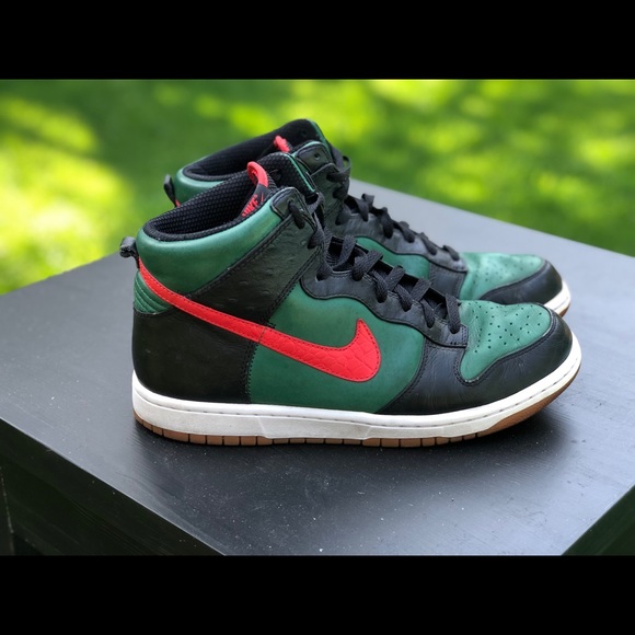 Nike Dunk High Supreme LE East - Picture 2 of 6